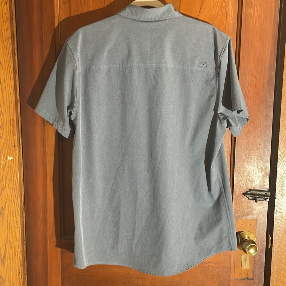 M’s Alpine Design S/S Button-Up, Size L - image 2